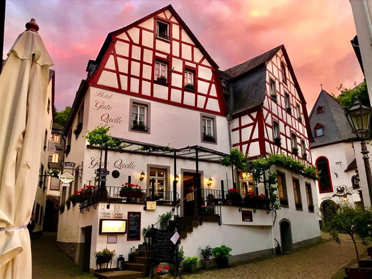 Hotel Gute Quelle 拜尔施泰因 外观 照片