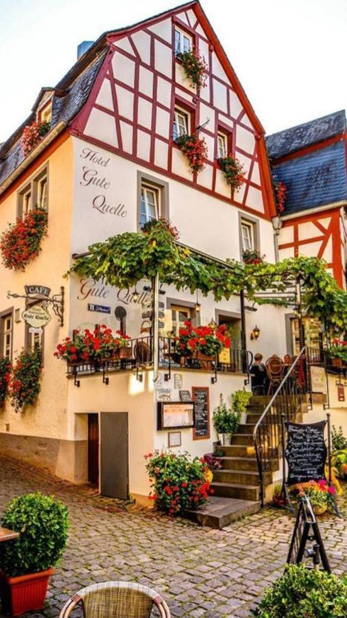 Hotel Gute Quelle 拜尔施泰因 外观 照片