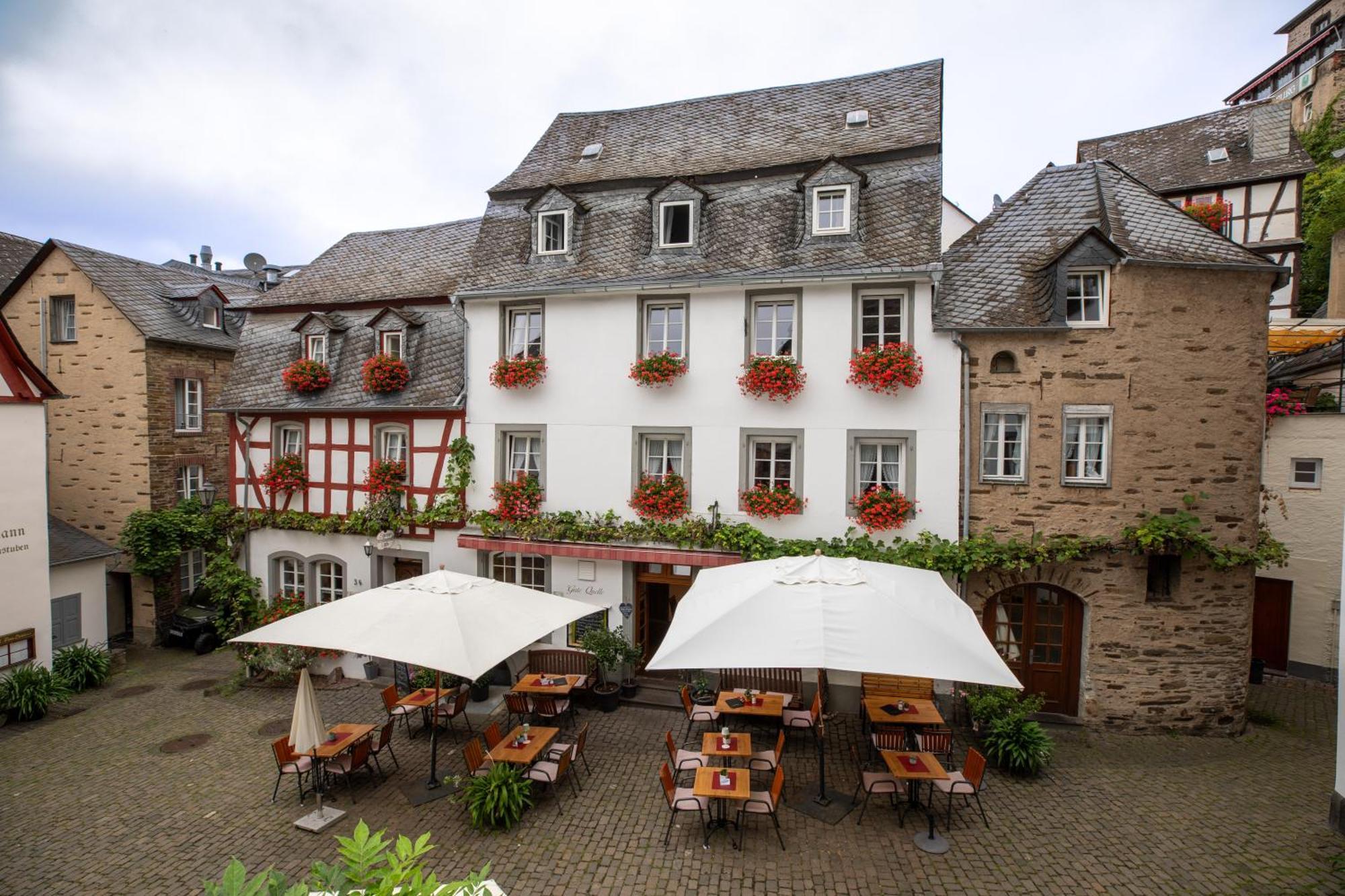 Hotel Gute Quelle 拜尔施泰因 外观 照片