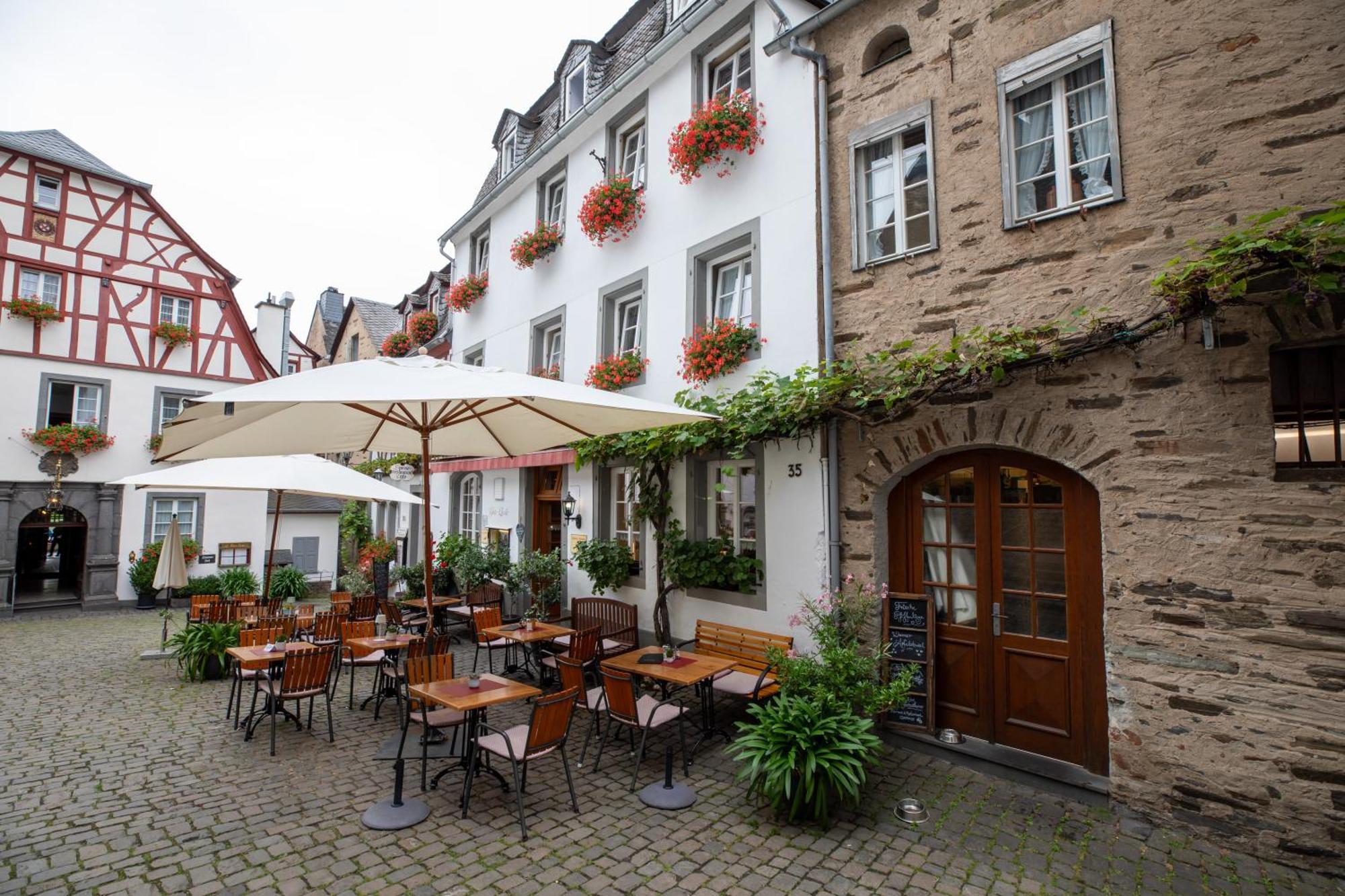Hotel Gute Quelle 拜尔施泰因 外观 照片